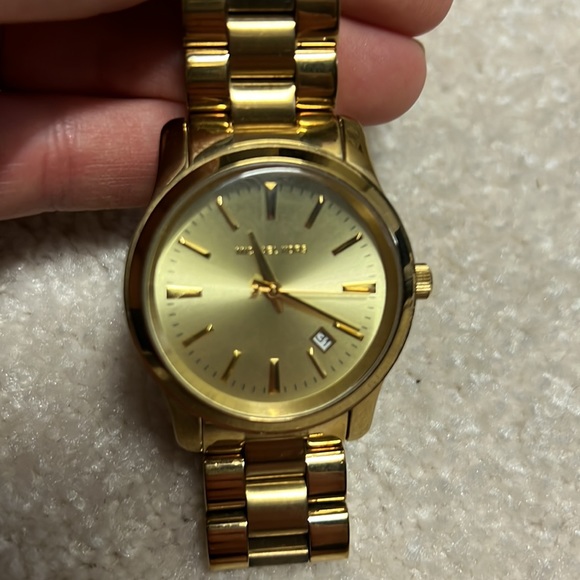 Gold Michael Kors Watch - Picture 2 of 4